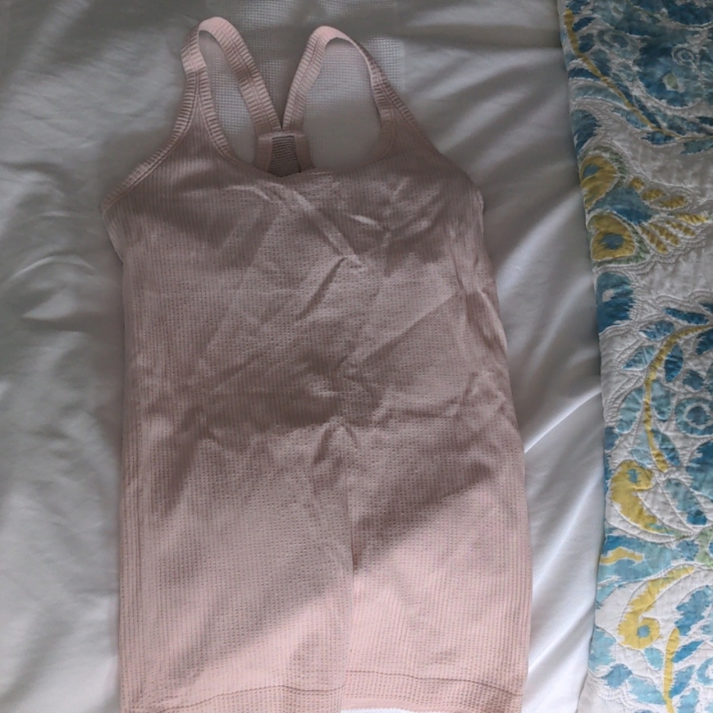 Lululemon Ebb Ribbed Tank - Picture 3 of 4